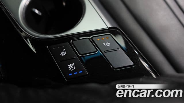 Kia K8 2022 — Photo 8/39