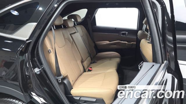 Kia Sorento 2024 — Фото 11/20