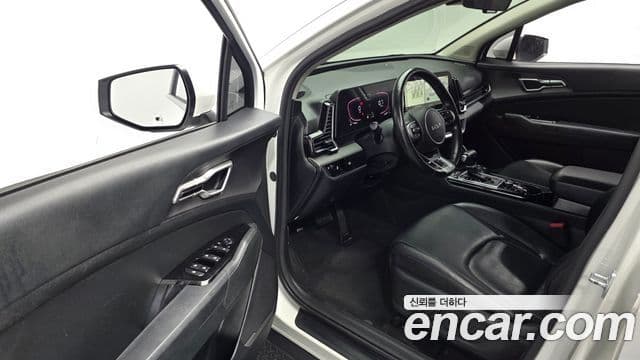Kia Sportage 2022 — Фото 10/20