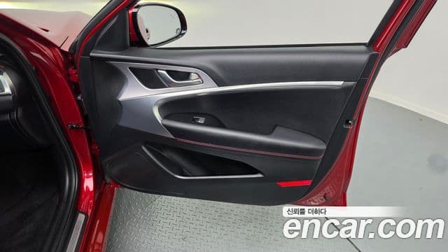 Genesis G70 2019 — Şəkil 17/33