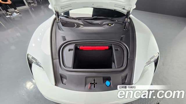 Porsche Taycan 2021 — Şəkil 23/36