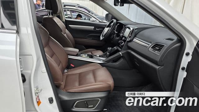 Renault Samsung QM6 2019 — Şəkil 13/33