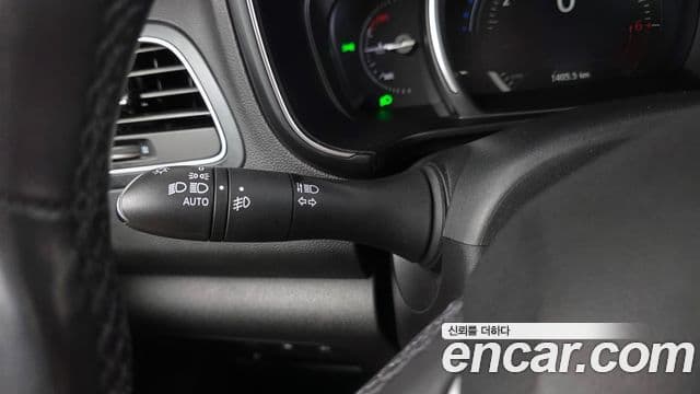 Renault Samsung QM6 2019 — Şəkil 29/33