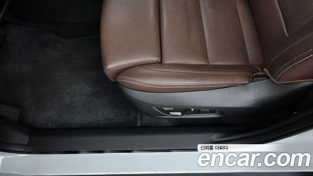 Renault Samsung QM6 2019 — Şəkil 27/33
