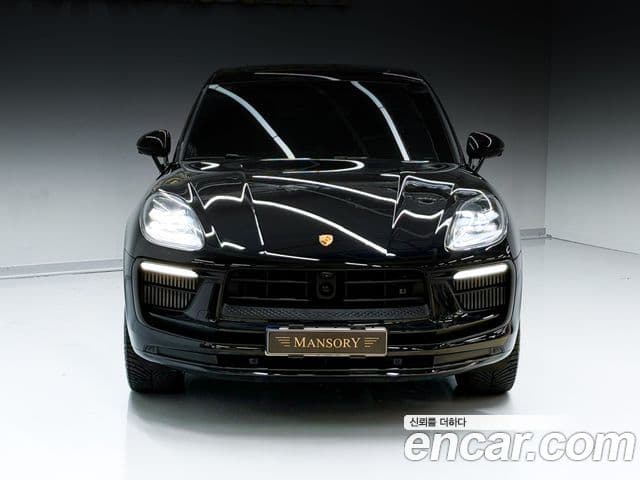 Porsche Macan 2022 — Şəkil 11/20