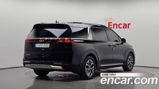 Kia Carnival 2022 — Фото 2/20