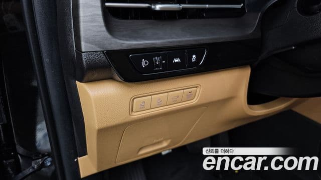 Kia Carnival 2022 — Photo 10/35