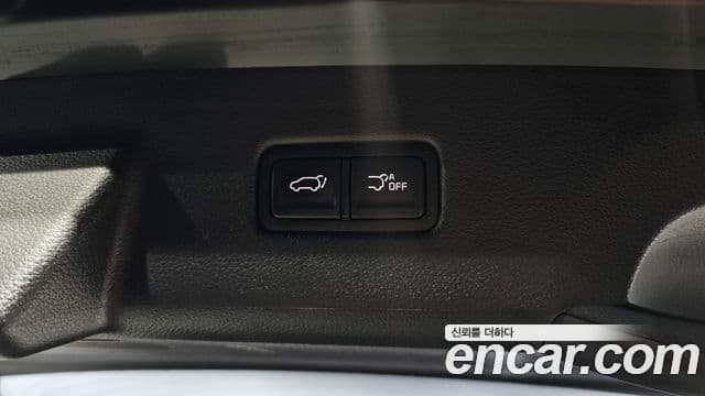 Kia Carnival 2022 — Photo 2/35