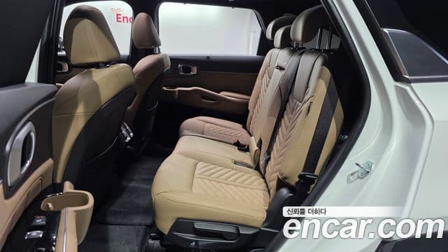 Kia Sorento 2025 — Фото 11/20