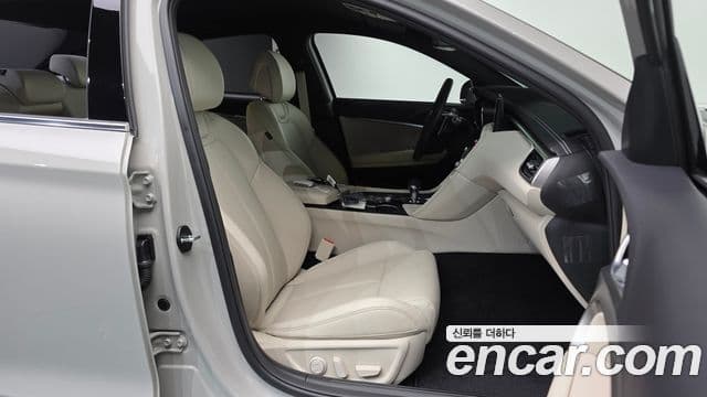 Genesis G70 2025 — Photo 4/20
