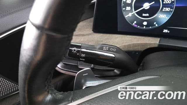 Kia K8 2022 — Photo 31/31