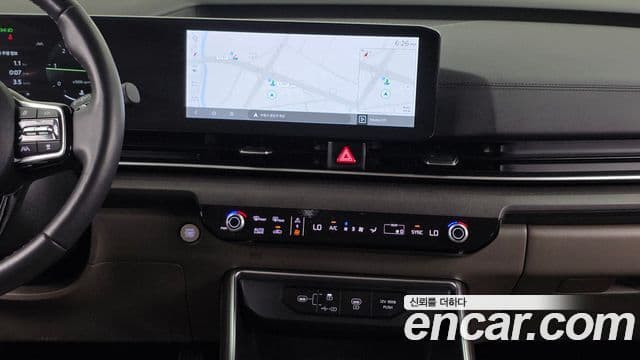 Kia Carnival 2024 — Фото 14/20