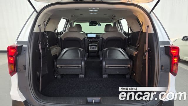 Kia Carnival 2024 — Фото 20/20