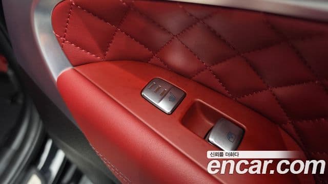 Genesis G70 2022 — ფოტო 14/38