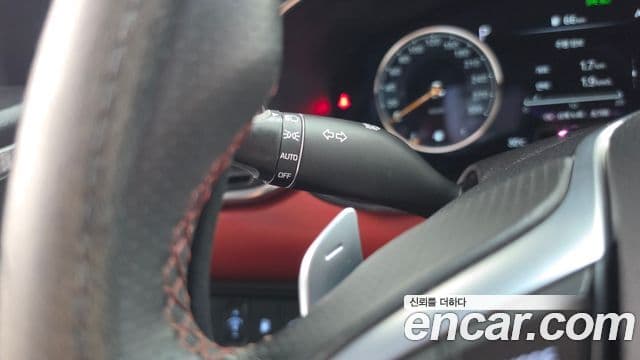 Genesis G70 2022 — ფოტო 11/38