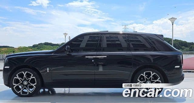 Rolls-Royce Cullinan 2020 — Şəkil 10/18