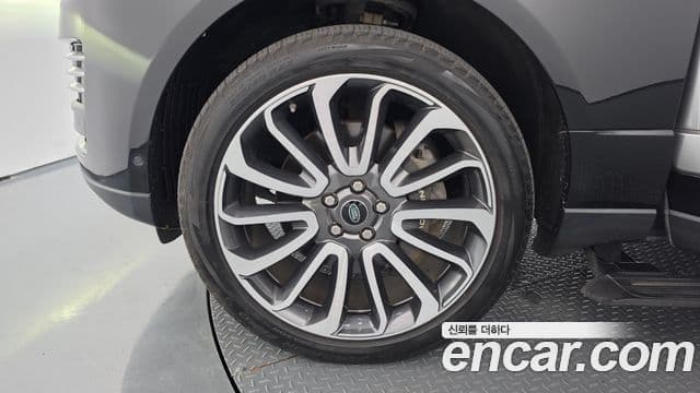 Land Rover Range Rover 2021 — Şəkil 16/20