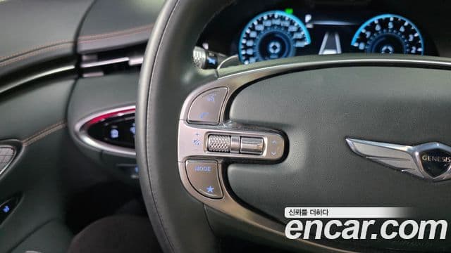 Genesis GV70 2021 — Photo 10/38