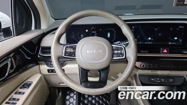Kia Carnival 2024 — Фото 12/20