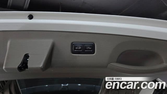 Kia Carnival 2024 — Фото 14/20