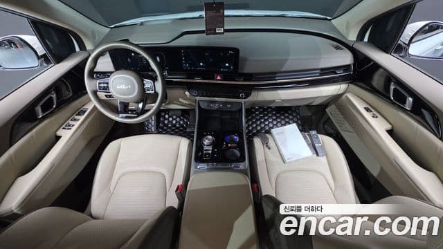 Kia Carnival 2024 — Фото 16/20