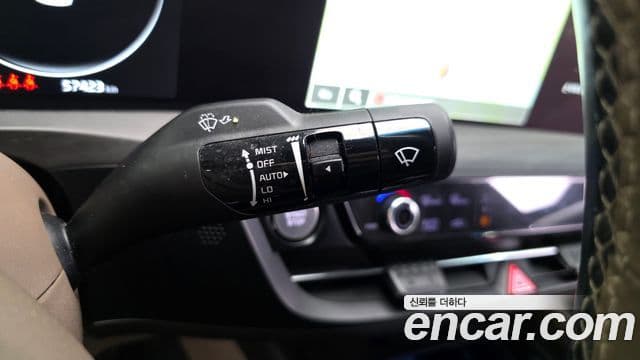 Kia K8 2022 — Şəkil 26/34