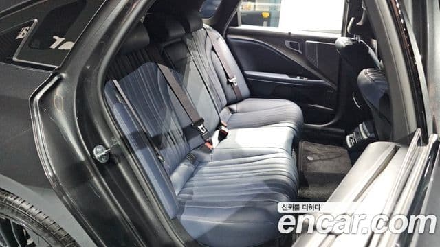 Kia K8 2024 — Photo 16/37