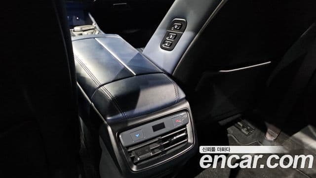 Kia K8 2024 — Photo 18/37