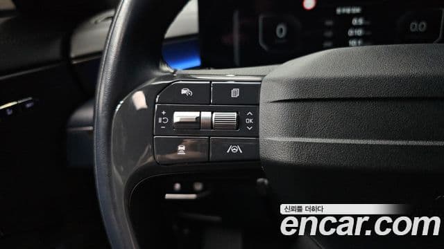 Kia K8 2024 — Photo 10/37
