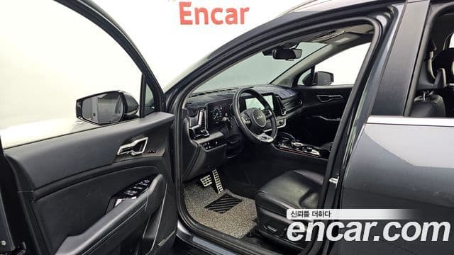 Kia Sportage 2023 — Фото 10/20