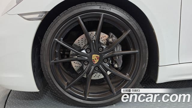 Porsche 718 Cayman 2019 — Şəkil 10/36
