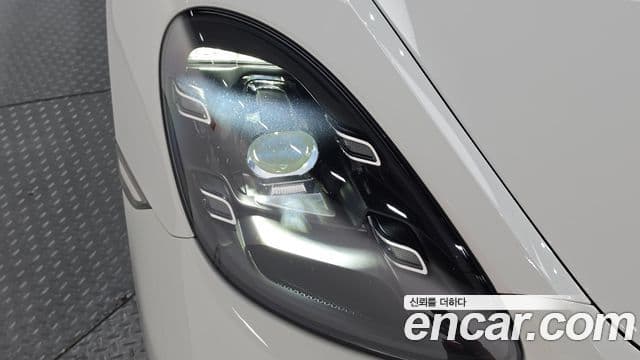 Porsche 718 Cayman 2019 — Şəkil 15/36