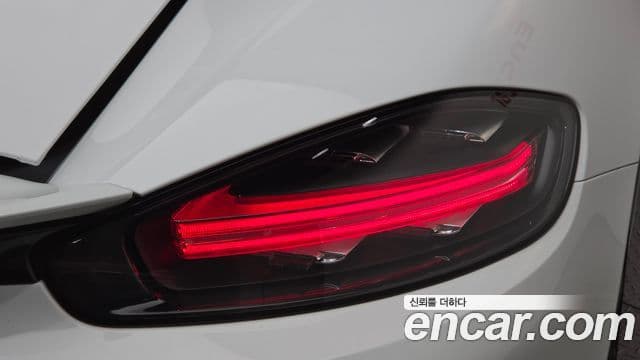 Porsche 718 Cayman 2019 — Şəkil 26/36