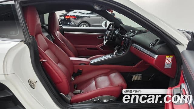 Porsche 718 Cayman 2019 — Şəkil 22/36