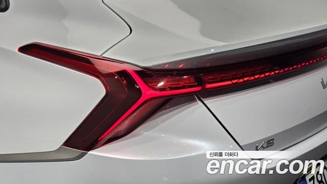 Kia K8 2023 — Şəkil 14/32