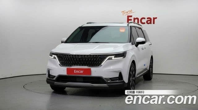 Kia Carnival 2022 — Фото 3/20