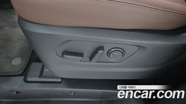 Hyundai Staria 2026 — ფოტო 4/43