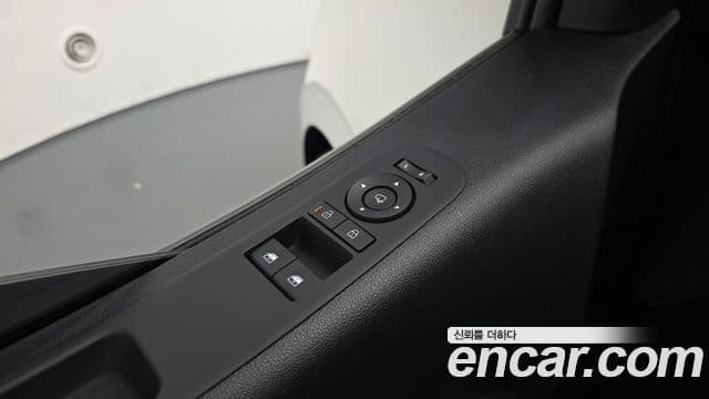 Hyundai Staria 2026 — ფოტო 7/43