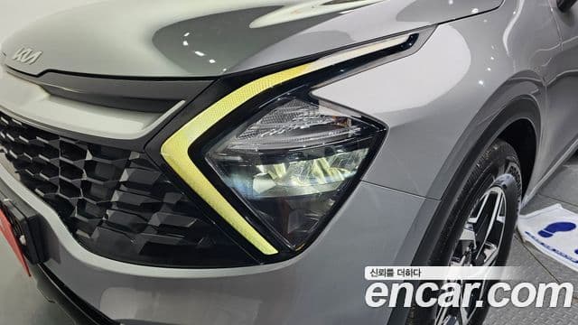 Kia Sportage 2022 — Şəkil 11/30