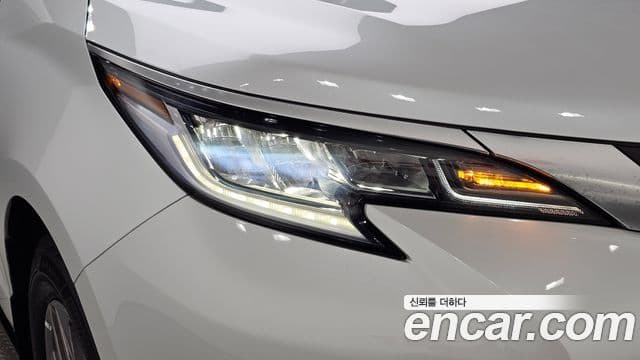 Toyota Sienna 2022 — Photo 3/37