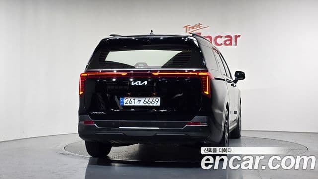 Kia Carnival 2024 — Фото 4/20