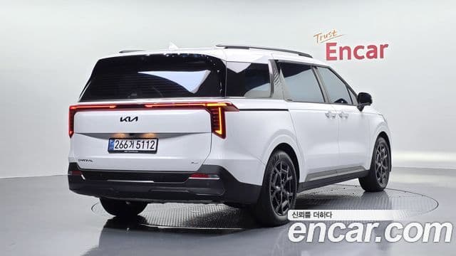 Kia Carnival 2026 — Фото 2/20