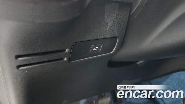 Volvo C40 Recharge 2024 — Photo 4/34