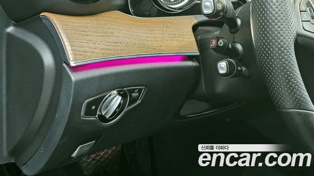 Mercedes-Benz E-Class 2018 — Şəkil 1/20