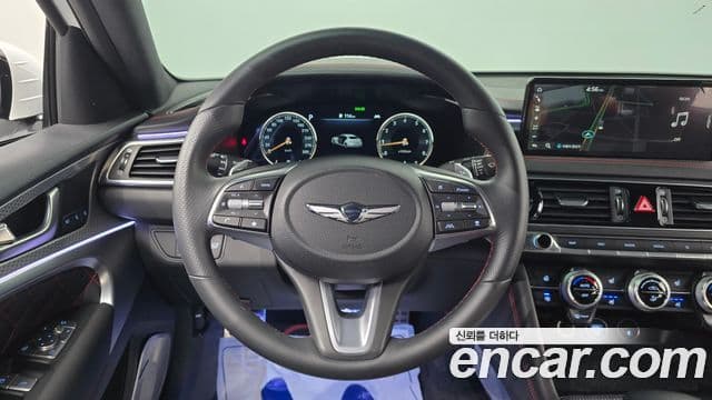 Genesis G70 2021 — ფოტო 19/20