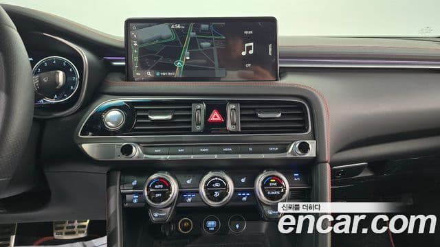 Genesis G70 2021 — ფოტო 14/20