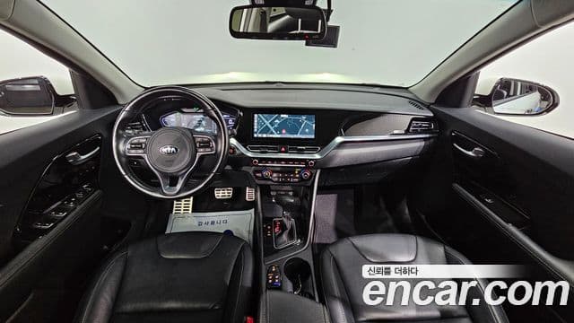 Kia Niro 2020 — Şəkil 6/20