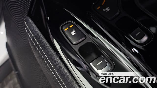 Kia Niro 2020 — Şəkil 16/20