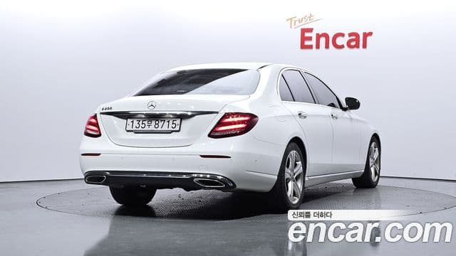 Mercedes-Benz E-Class 2018 — Şəkil 3/20