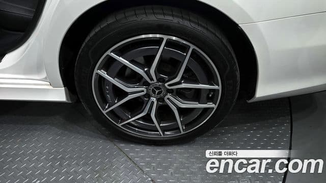 Mercedes-Benz E-Class 2023 — Şəkil 4/20